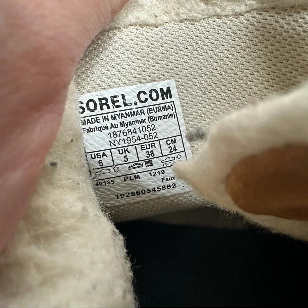 SOREL Out ‘N About Plus Boots in Quarry Size 6
